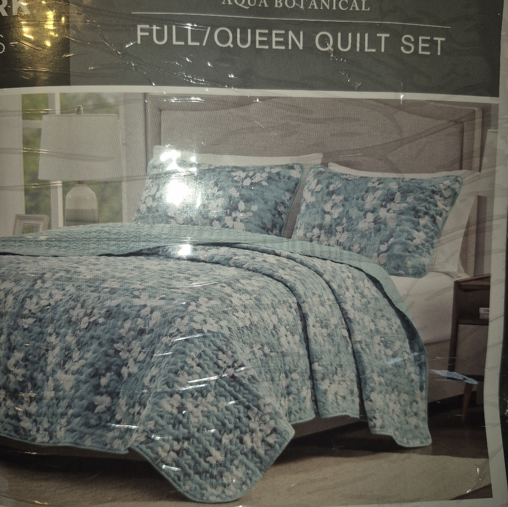 Madison Park Lightweight Quilt Set